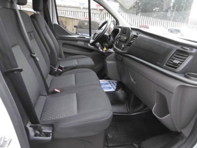 Ford Transit Custom Furgone 320 2.0 EcoBlue 130 PC-TN  Trend (18)