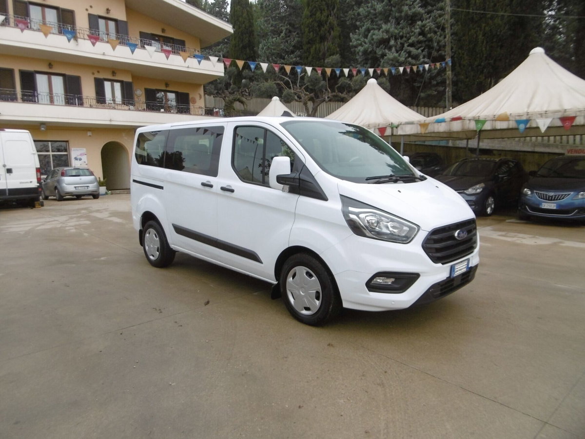 Ford Transit Custom Furgone 320 2.0 EcoBlue 130 PC-TN  Trend (3)