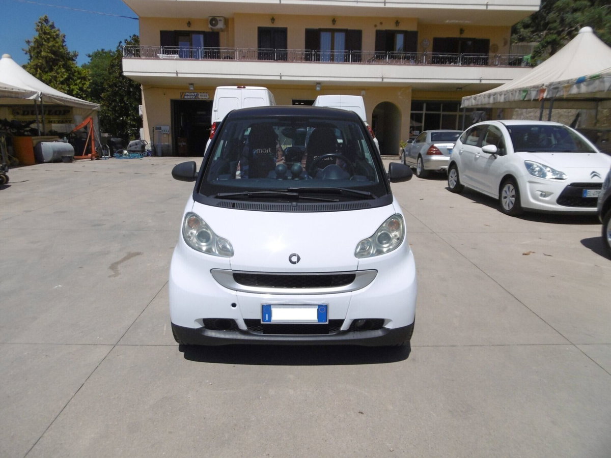 smart Fortwo 800 33 kW coupé passion cdi (2)