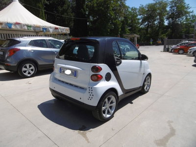 smart Fortwo 800 33 kW coupé passion cdi (6)