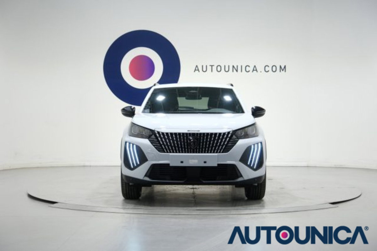 Peugeot 2008 PureTech 100 S&S Allure (2)