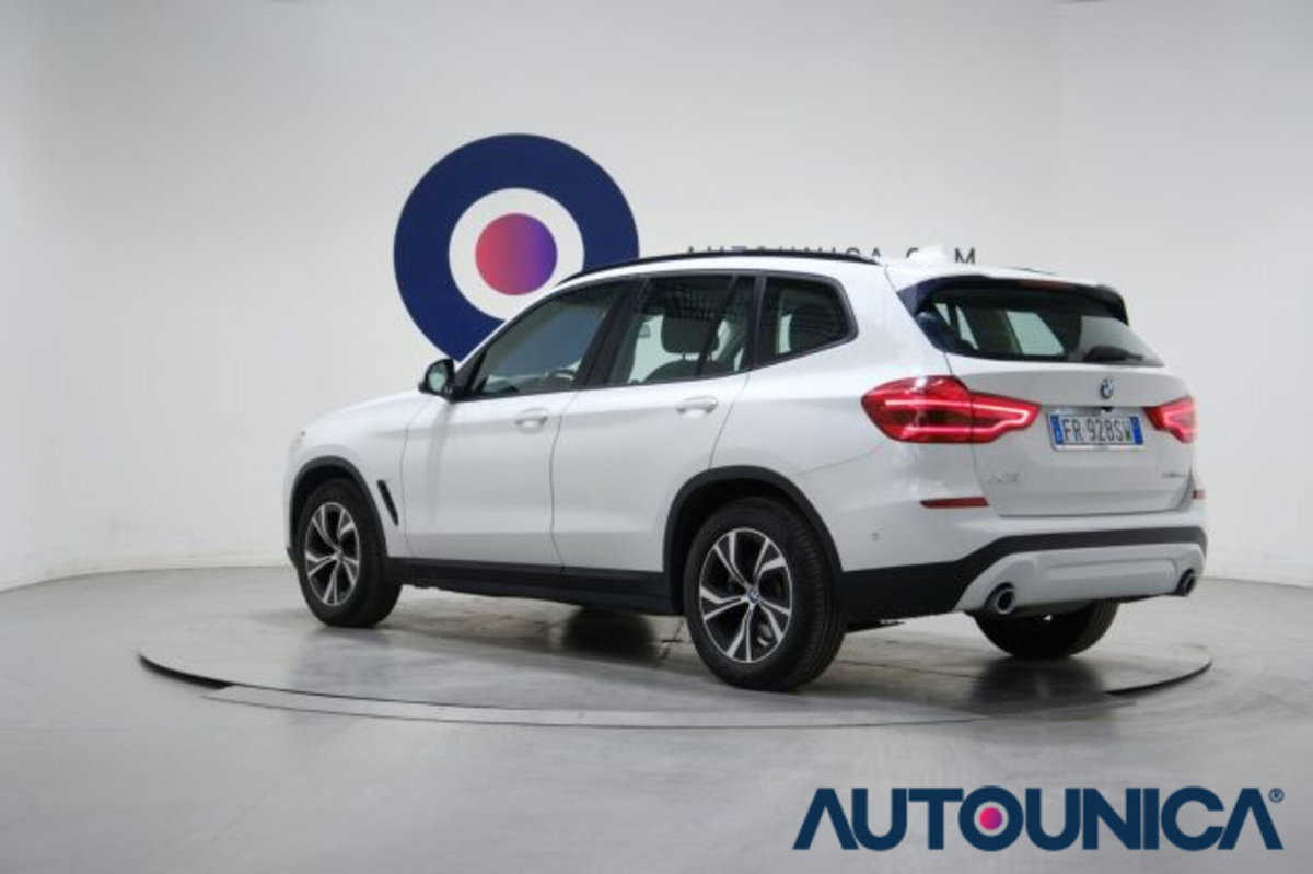 BMW X3 xDrive20d Business Advantage (16)