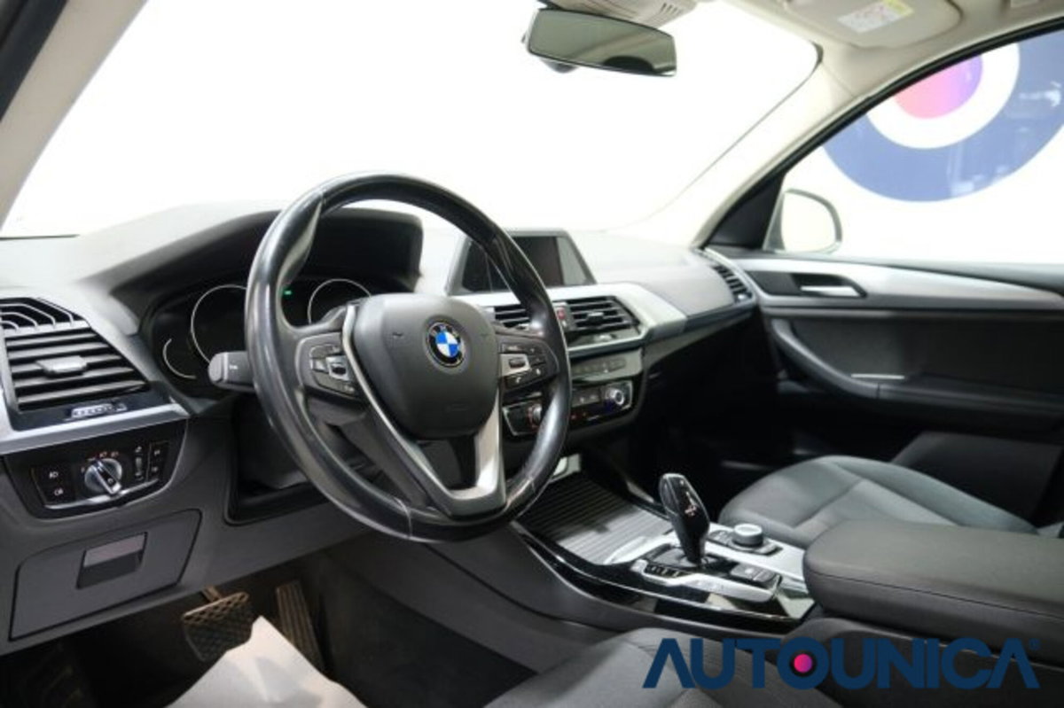 BMW X3 xDrive20d Business Advantage (5)