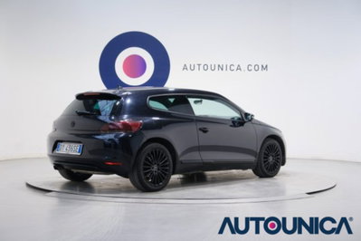 Volkswagen Scirocco 2.0 TDI 140CV DPF (15)
