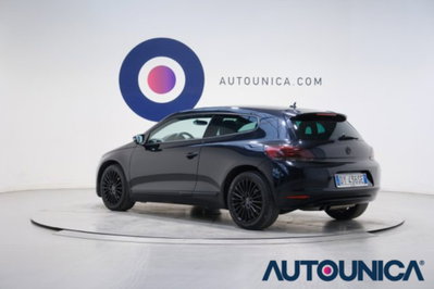 Volkswagen Scirocco 2.0 TDI 140CV DPF (17)