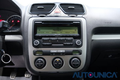 Volkswagen Scirocco 2.0 TDI 140CV DPF (9)