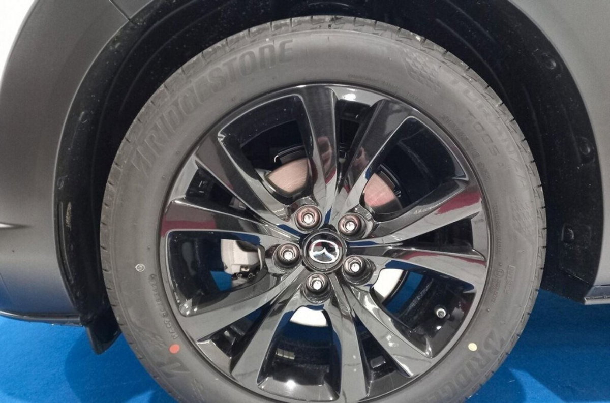 Mazda CX-30 e-Skyactiv-X M Hybrid 2WD Exclusive (6)