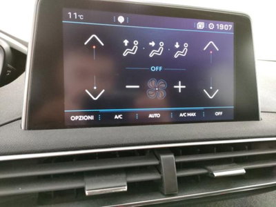 Peugeot 5008 BlueHDi 150 S&S Allure (14)