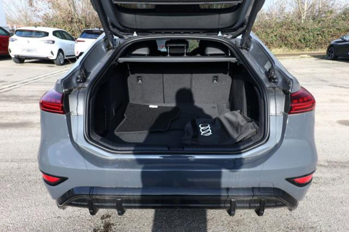 Audi A6 Sportback e-tron S line edition quattro 428cv (10)