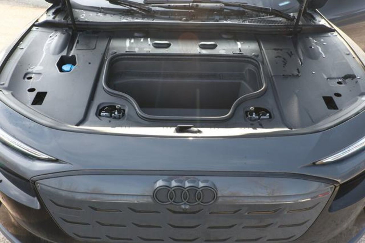 Audi A6 Sportback e-tron S line edition quattro 428cv (11)