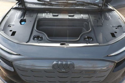 Audi A6 Sportback e-tron S line edition quattro 428cv (11)