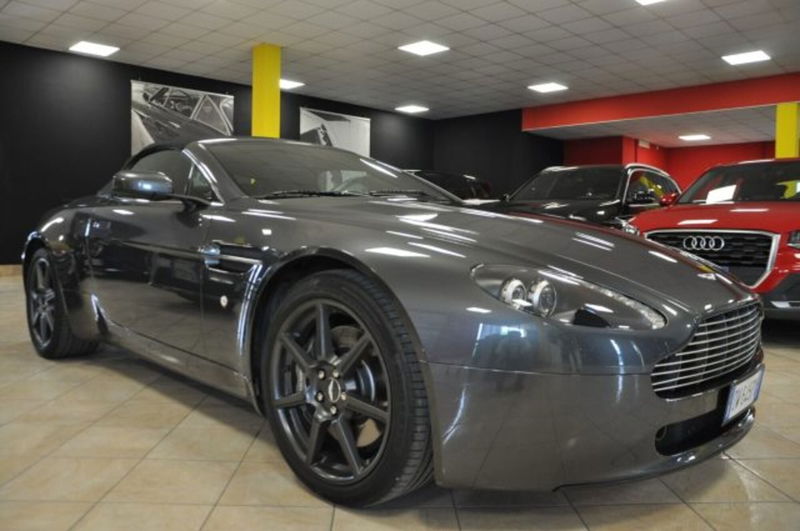 Aston Martin V8 Vantage Cabrio V8 Vantage Roadster Sportshift