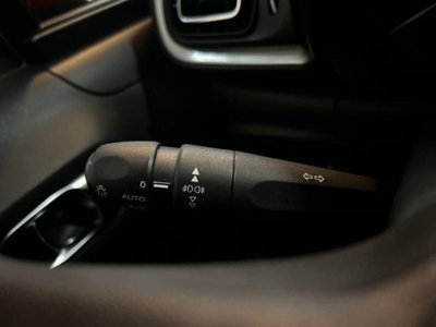 Citroen C3 PureTech 110 S&S EAT6 Shine (16)