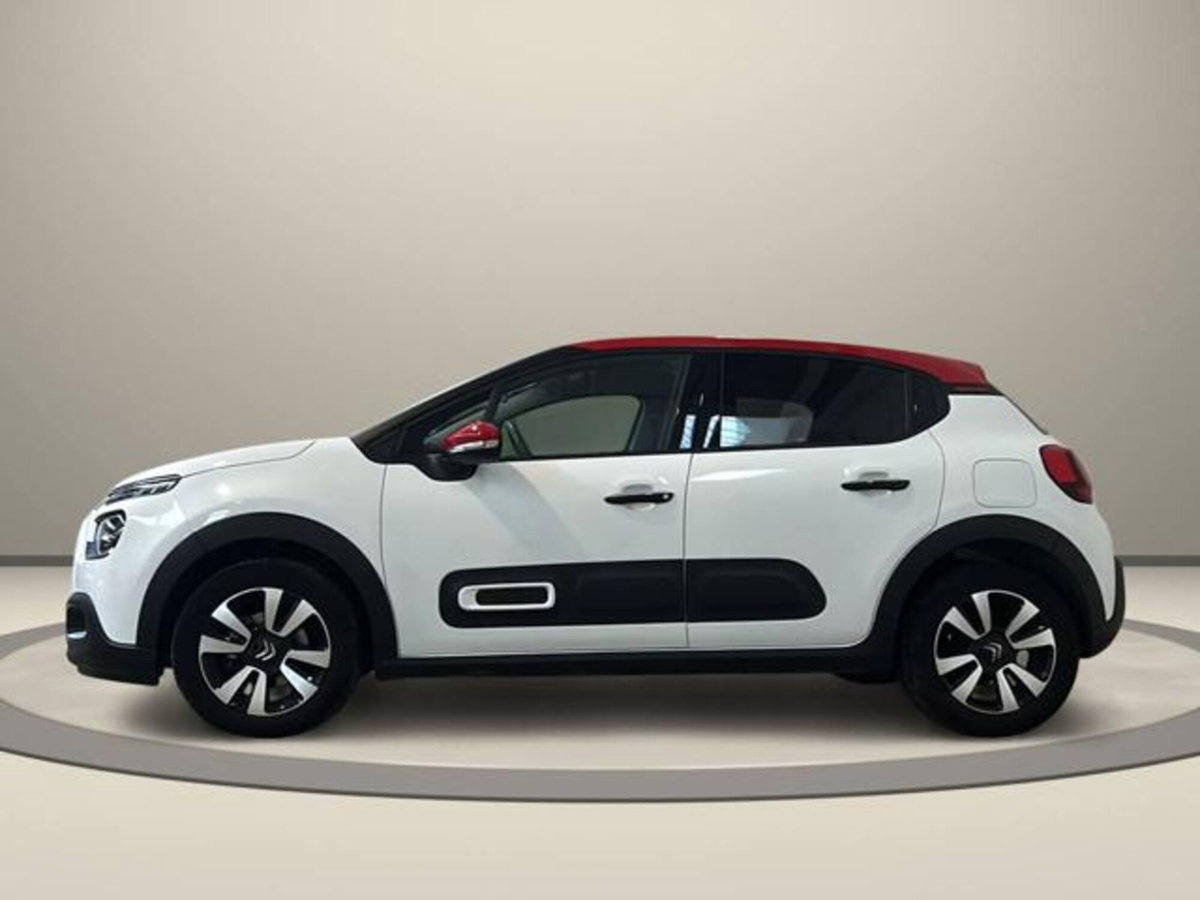 Citroen C3 PureTech 110 S&S EAT6 Shine (3)