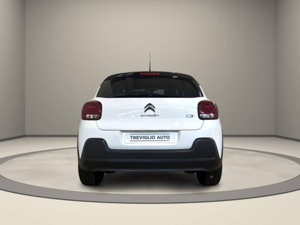 Citroen C3 PureTech 110 S&S EAT6 Shine (6)