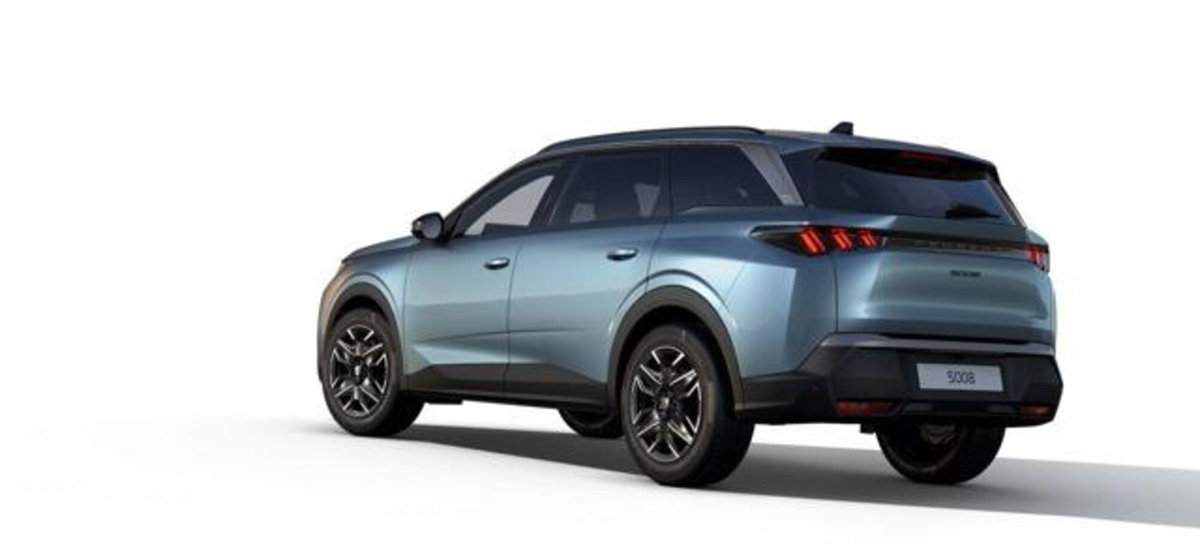 Peugeot 5008 1.2 hybrid Allure 145cv 7p.ti e-dcs6 (5)