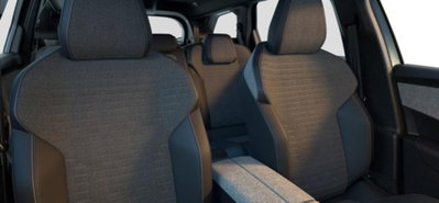 Peugeot 5008 1.6 phev Allure 195cv 7p.ti e-dcs7 (8)