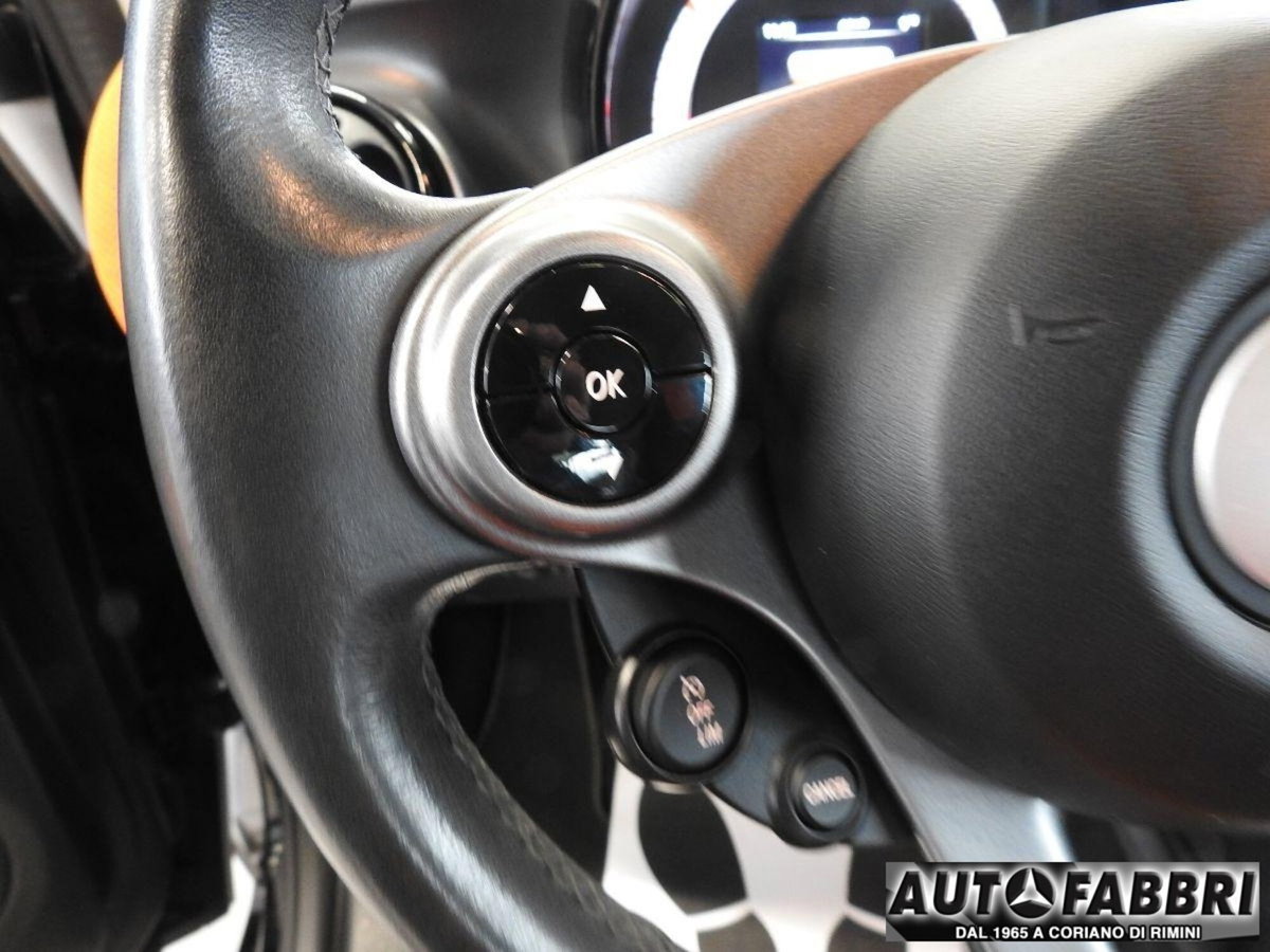 smart Fortwo 70 1.0 Passion (16)
