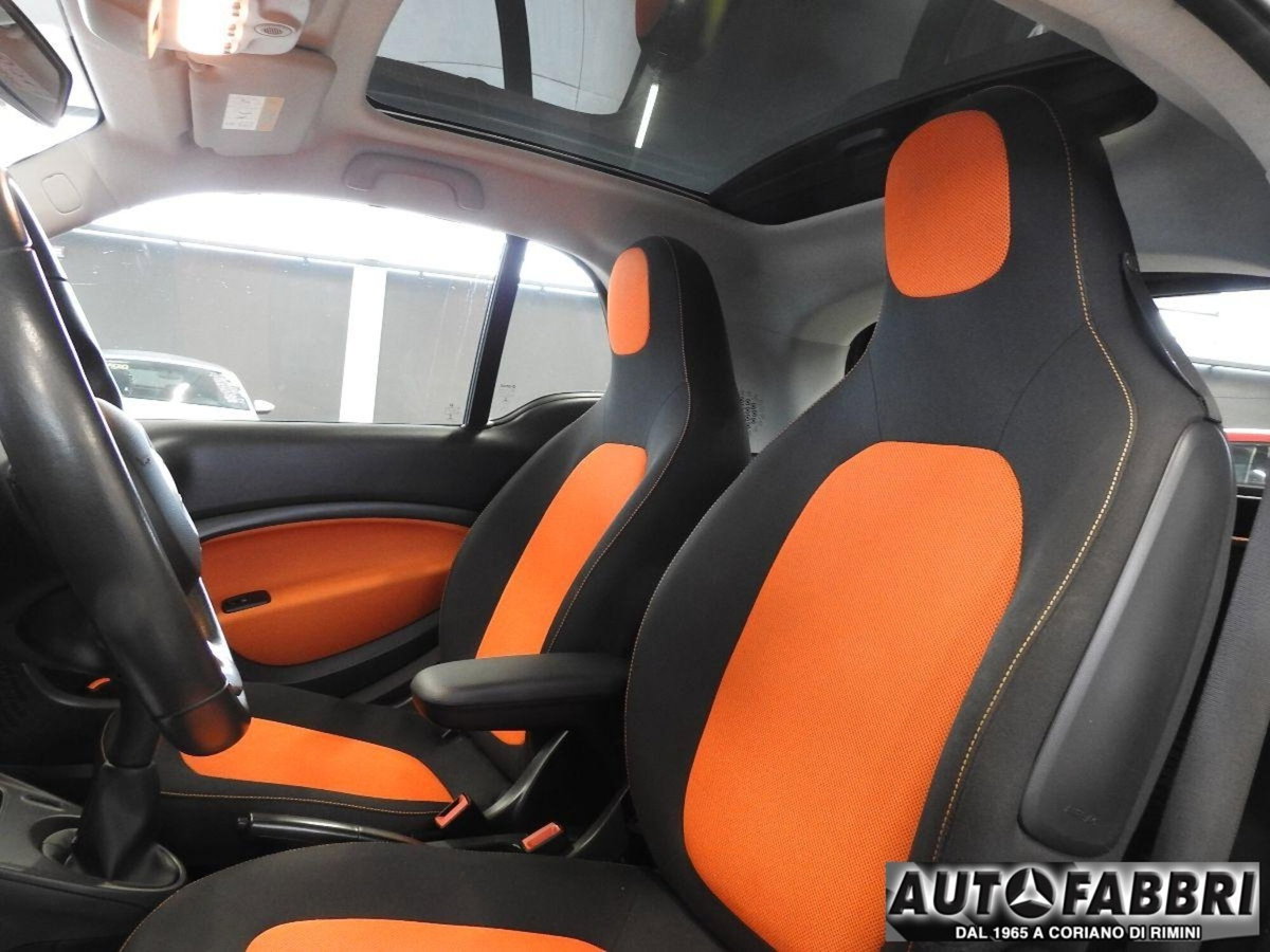 smart Fortwo 70 1.0 Passion (17)