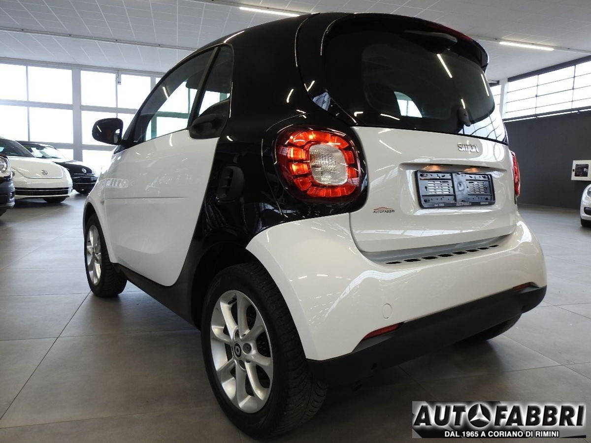 smart Fortwo 70 1.0 Passion (8)