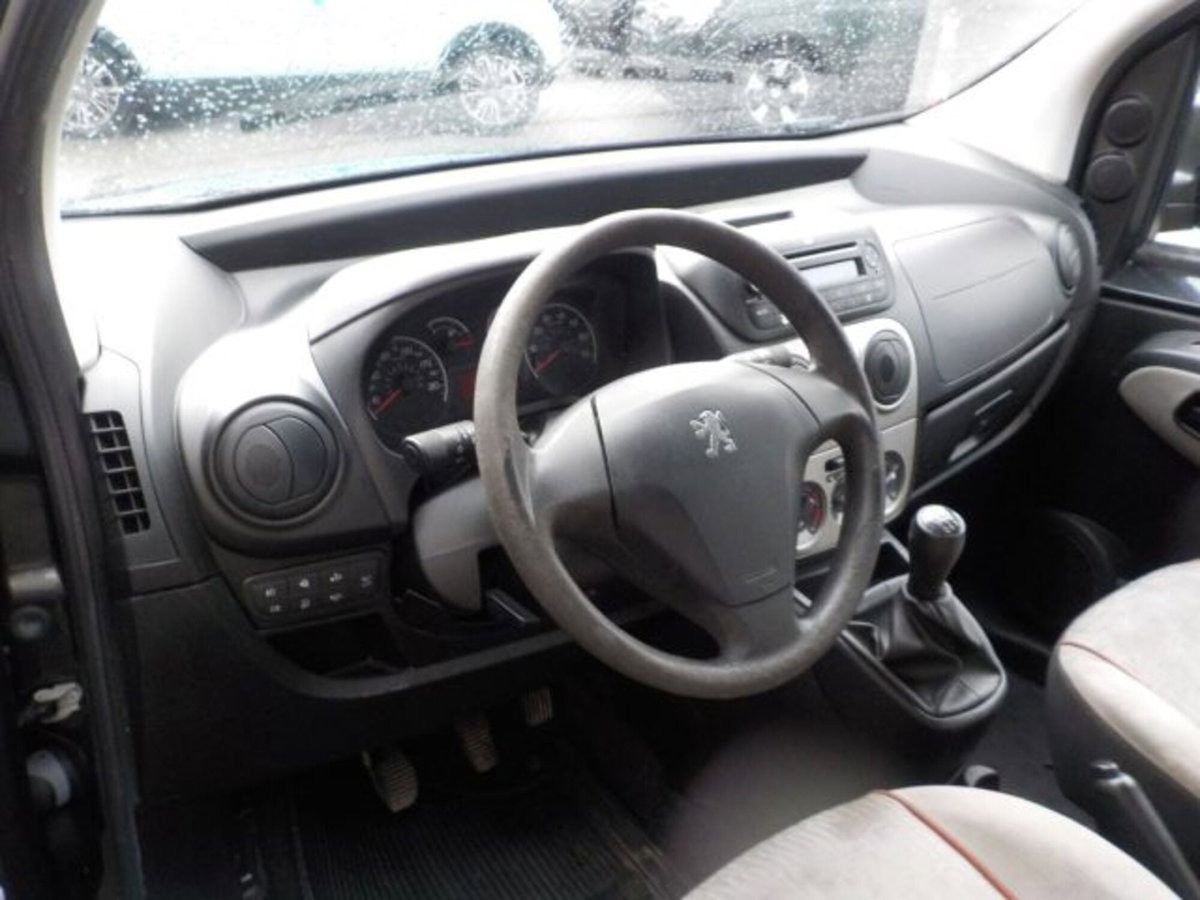 Peugeot Bipper 1.3 HDi 80 Style (6)