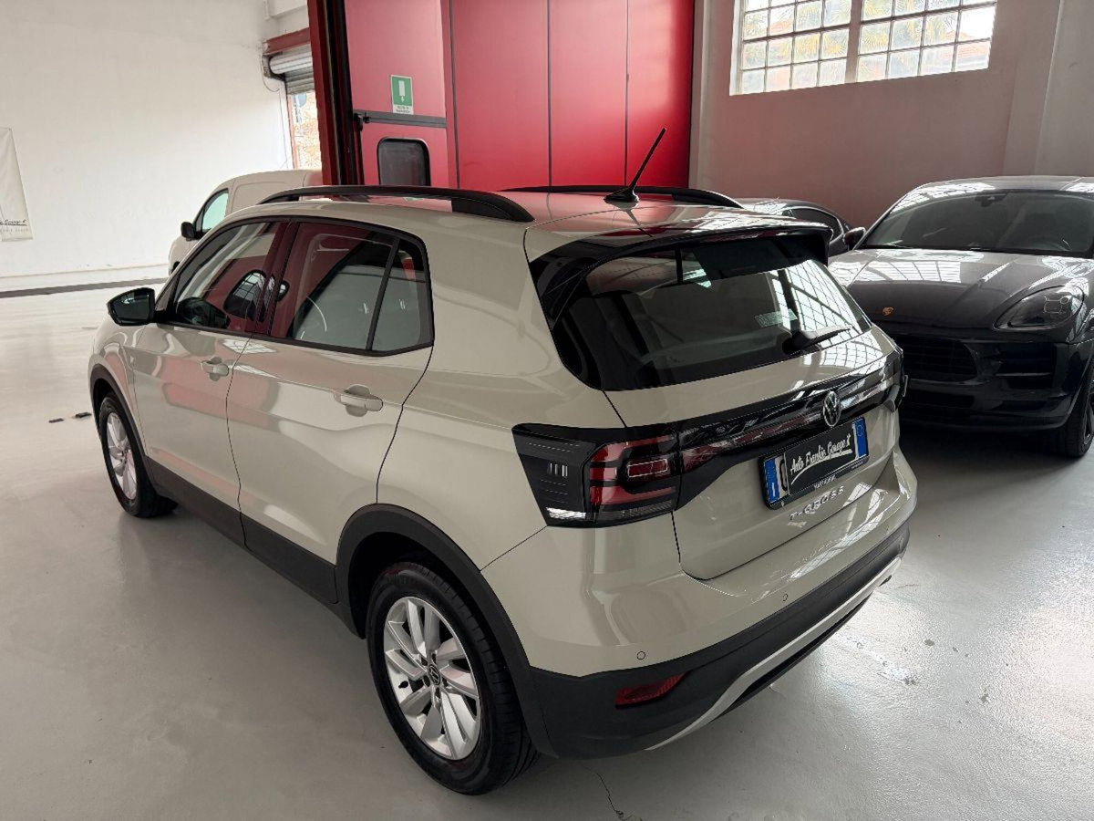 Volkswagen T-Cross 1.0 TSI Sport (11)