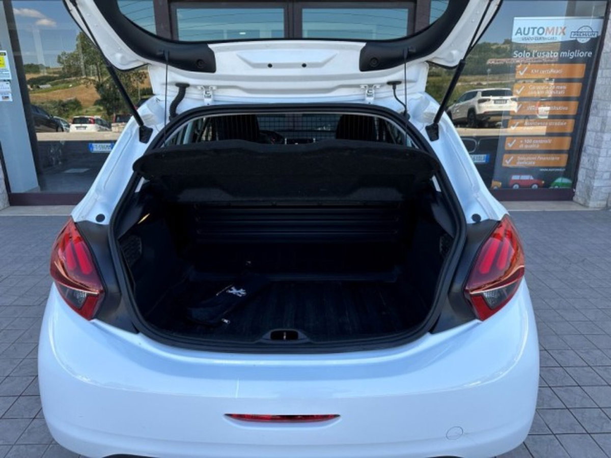 Peugeot 208 75 5 porte Van Active (14)
