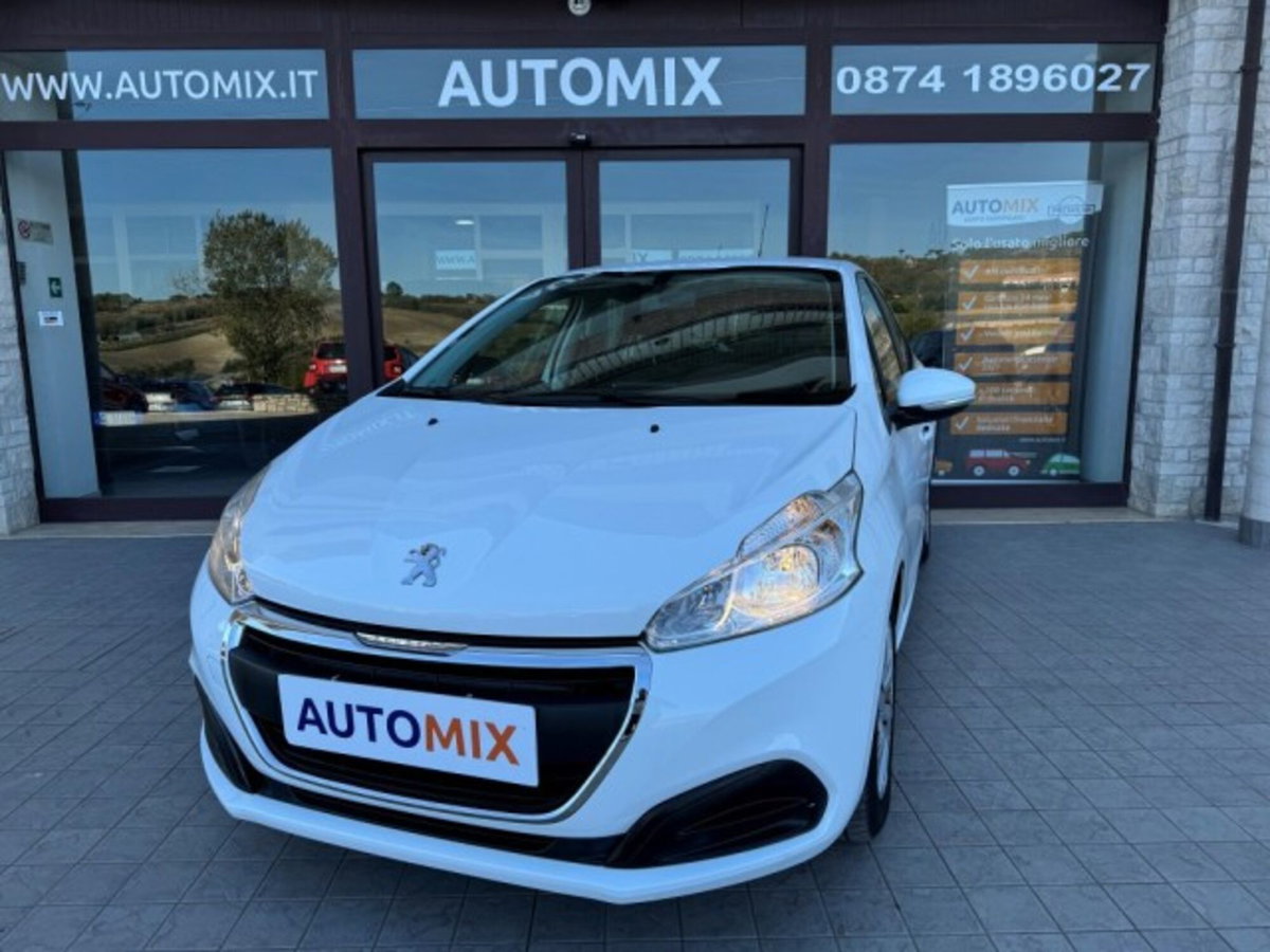 Peugeot 208 75 5 porte Van Active (2)