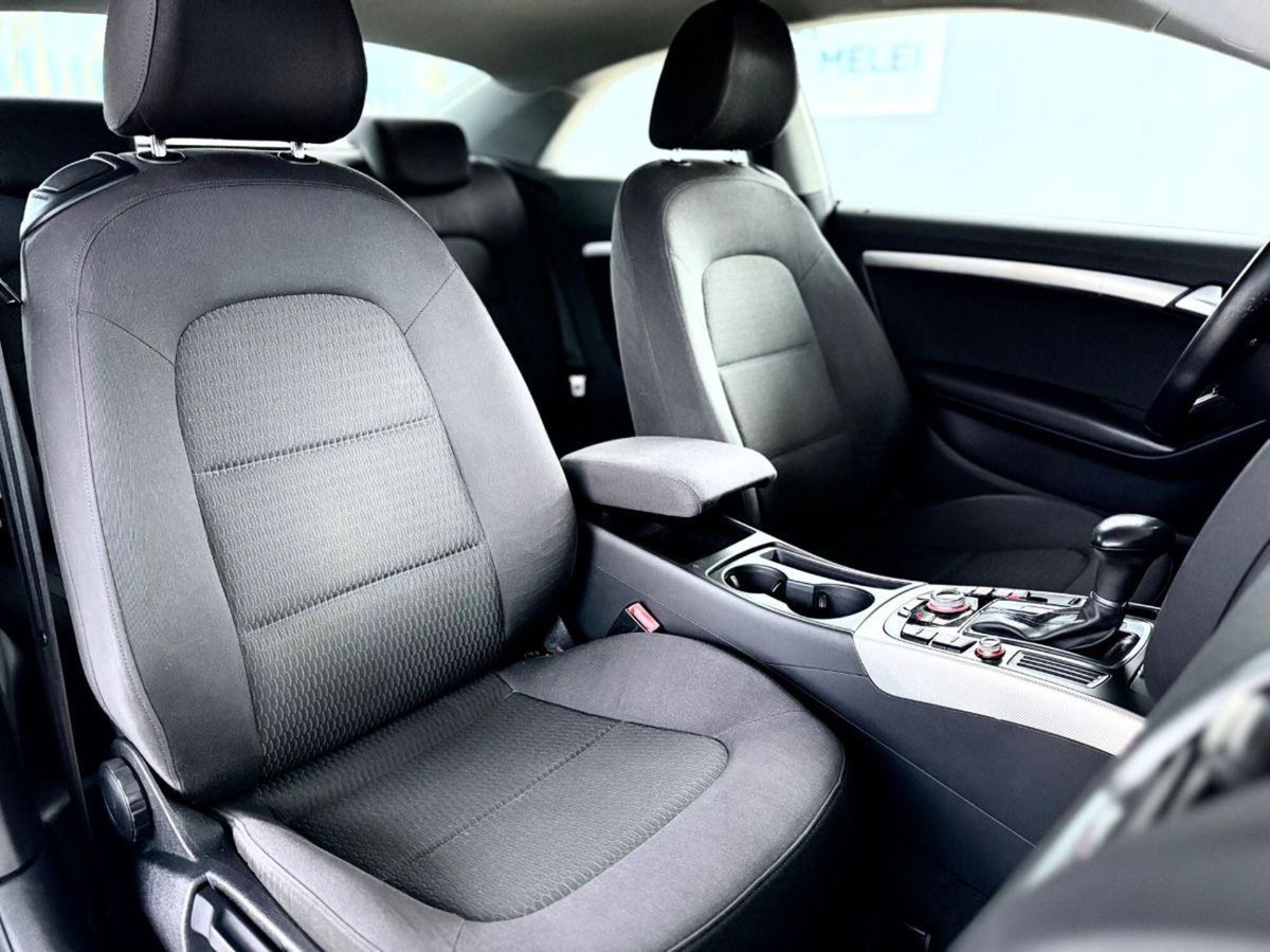 Audi A5 Coupé 2.0 TDI 177 CV multitronic Business Plus (13)