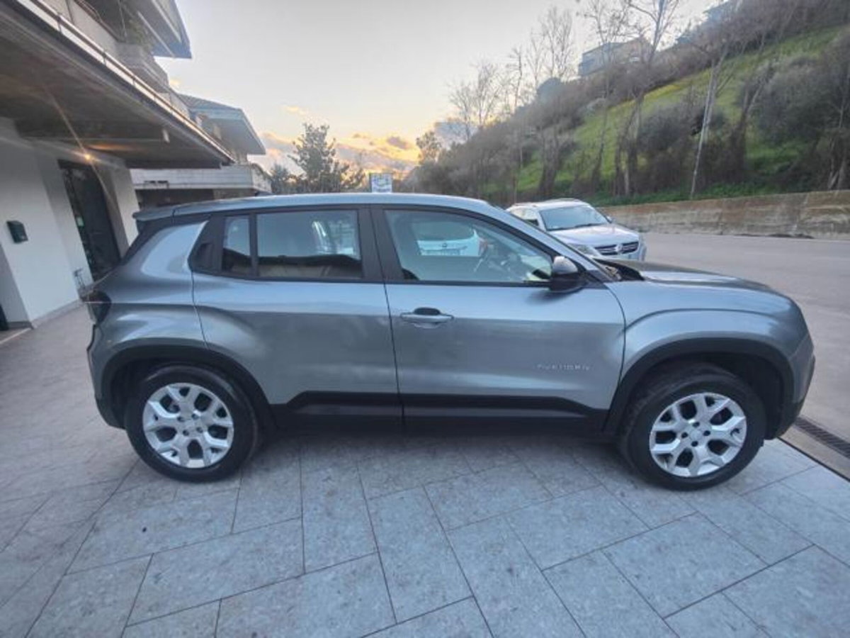 Jeep Avenger 1.2 turbo Altitude fwd 100cv (8)
