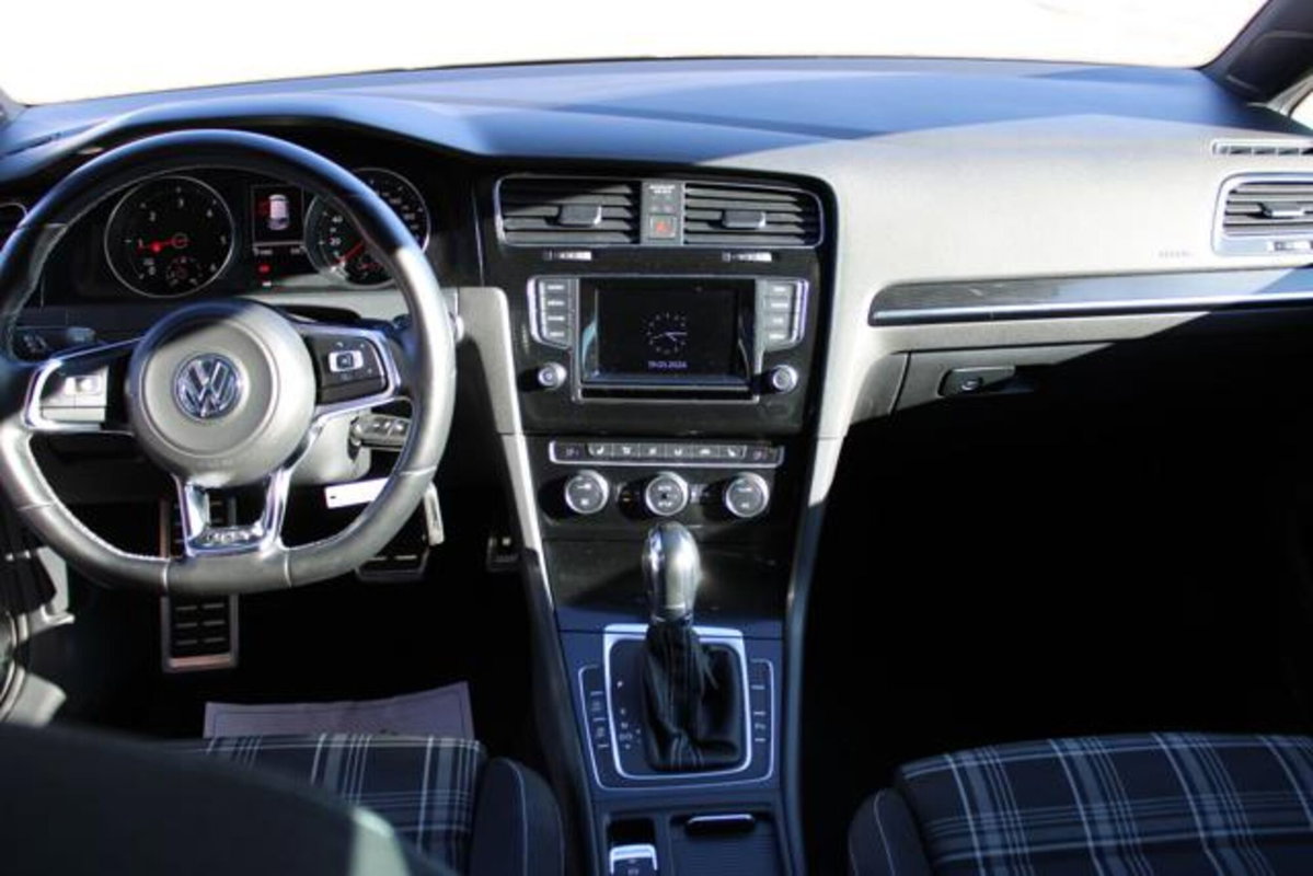 Volkswagen Golf GTD 2.0 TDI DSG 5p. BlueMotion Technology (12)