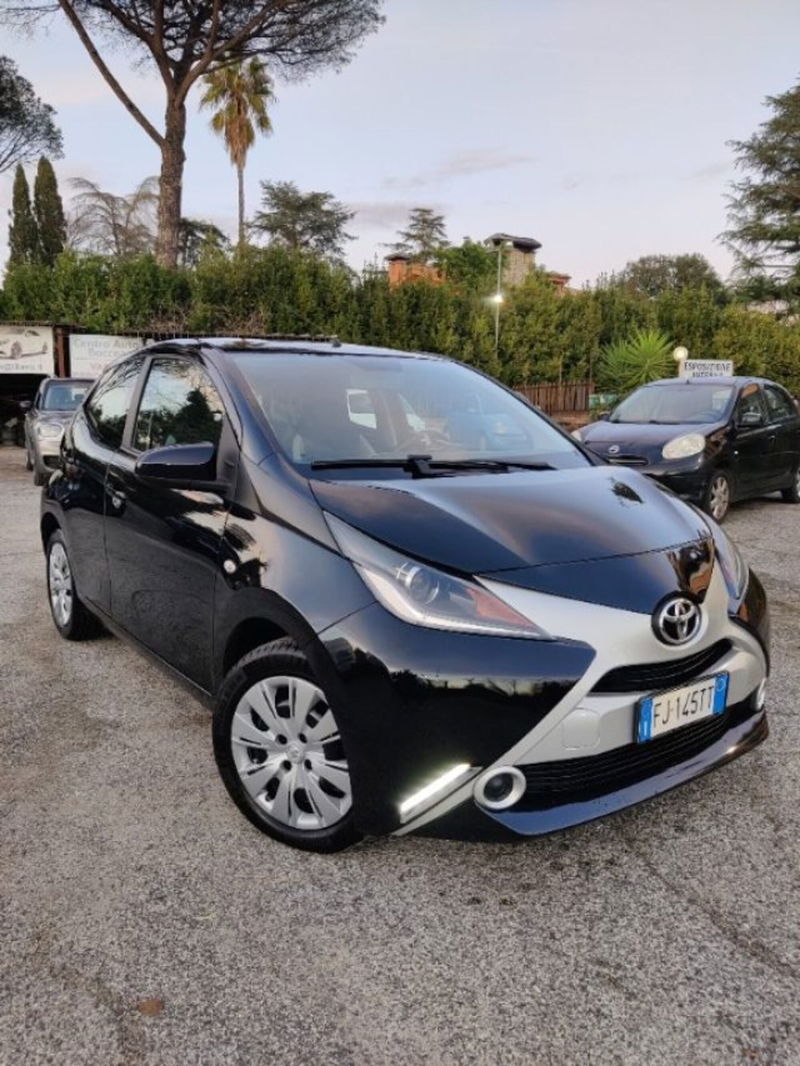 Toyota Aygo 1.0 VVT-i 69 CV 5 porte x-play