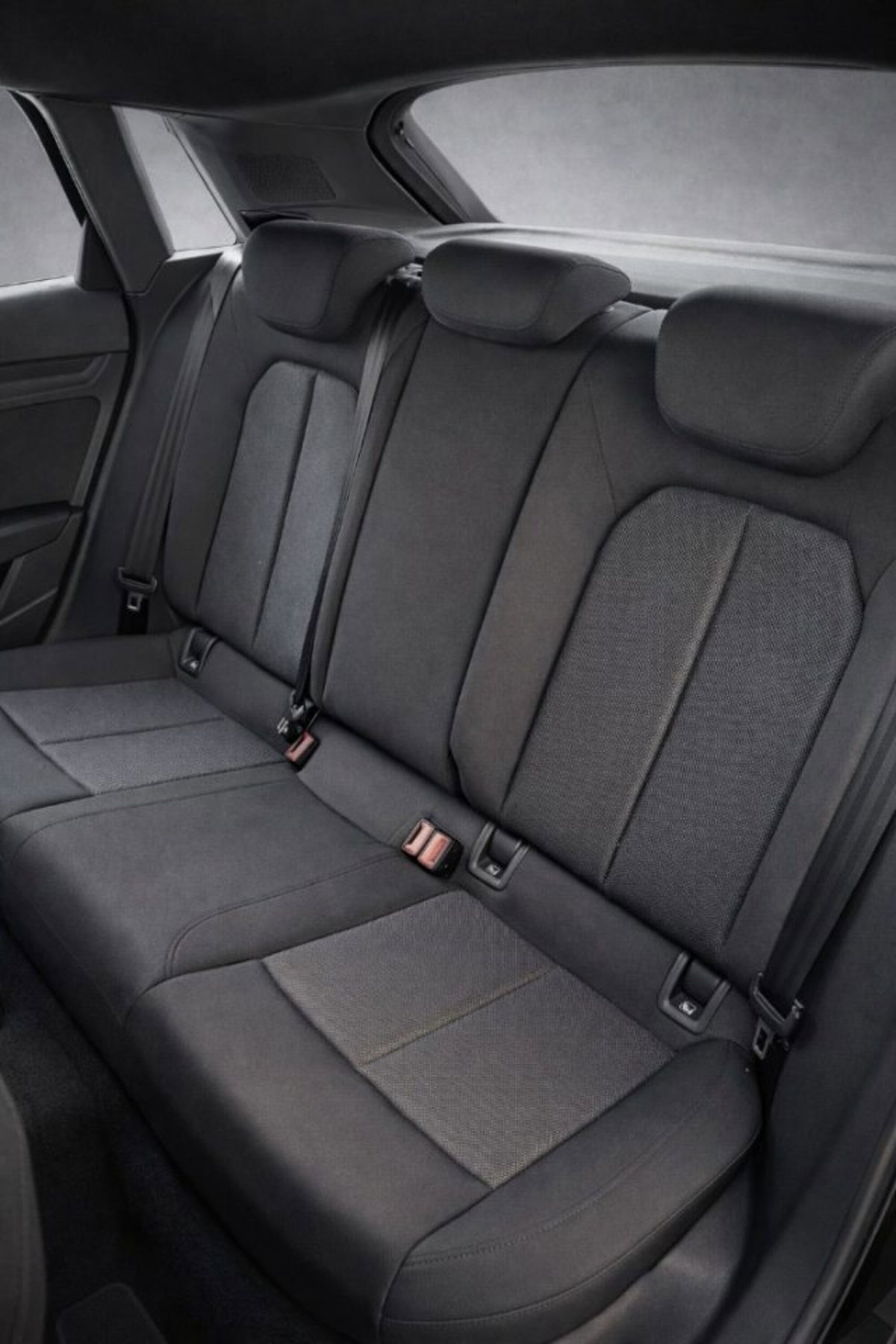Audi A3 Sportback 35 TDI S tronic Business (9)