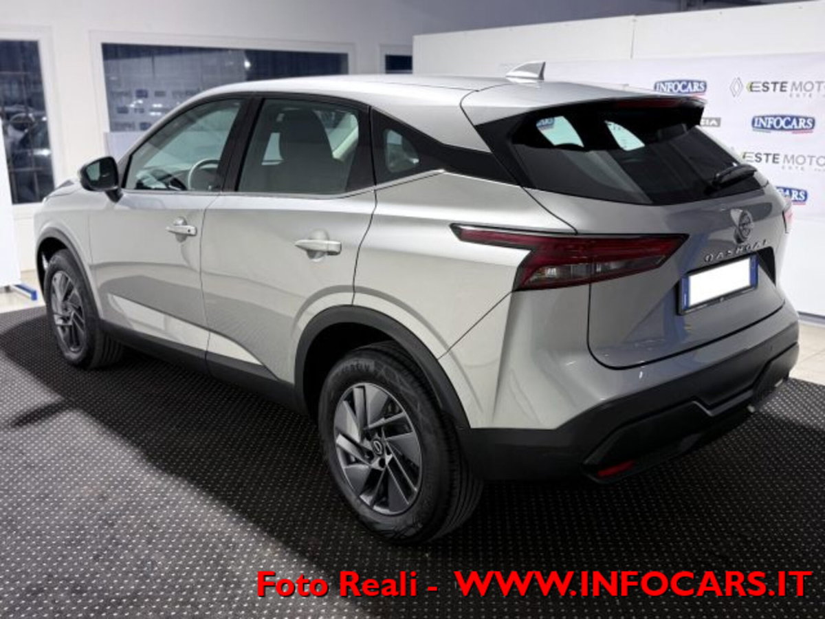 Nissan Qashqai 1.3 mhev Business 2wd 158cv xtronic (2)