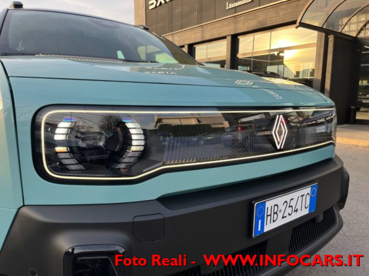 Renault Renault 4 Techno comfort range 150cv (14)