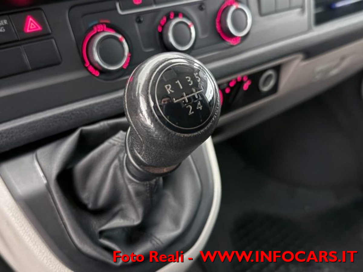 Volkswagen Veicoli Commerciali Caravelle Furgone 2.0 TDI 102CV PC Trendline (18)