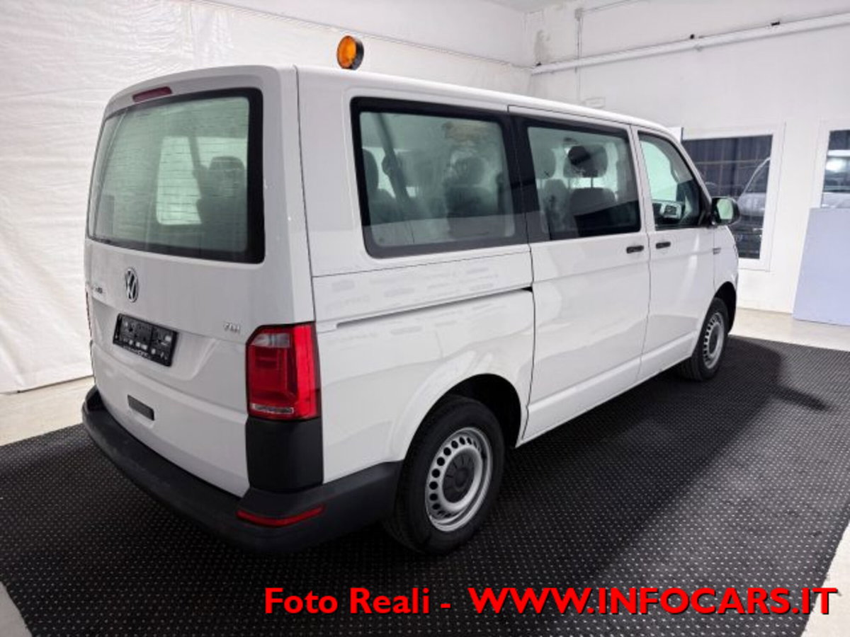 Volkswagen Veicoli Commerciali Caravelle Furgone 2.0 TDI 102CV PC Trendline (4)