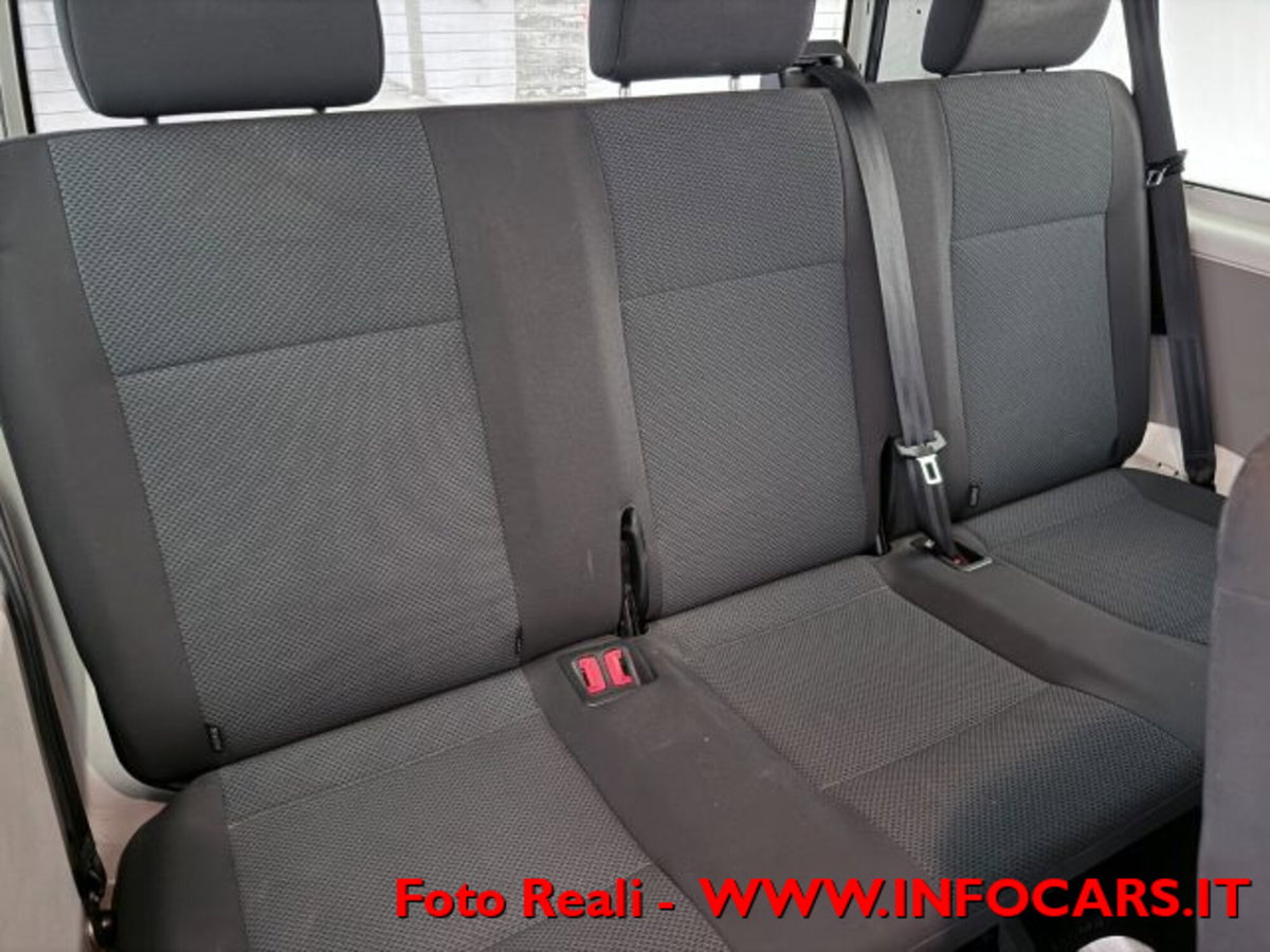 Volkswagen Veicoli Commerciali Caravelle Furgone 2.0 TDI 102CV PC Trendline (8)