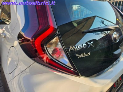Toyota Aygo X 1.0 Active 72cv (12)