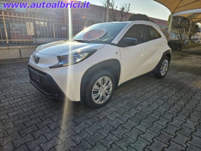 Toyota Aygo X 1.0 Active 72cv (5)