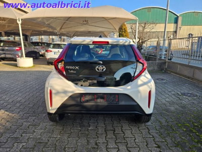 Toyota Aygo X 1.0 Active 72cv (7)