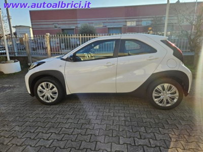 Toyota Aygo X 1.0 Active 72cv (10)