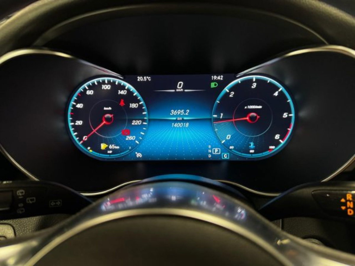 Mercedes-Benz GLC SUV 220 d 4Matic Premium (10)