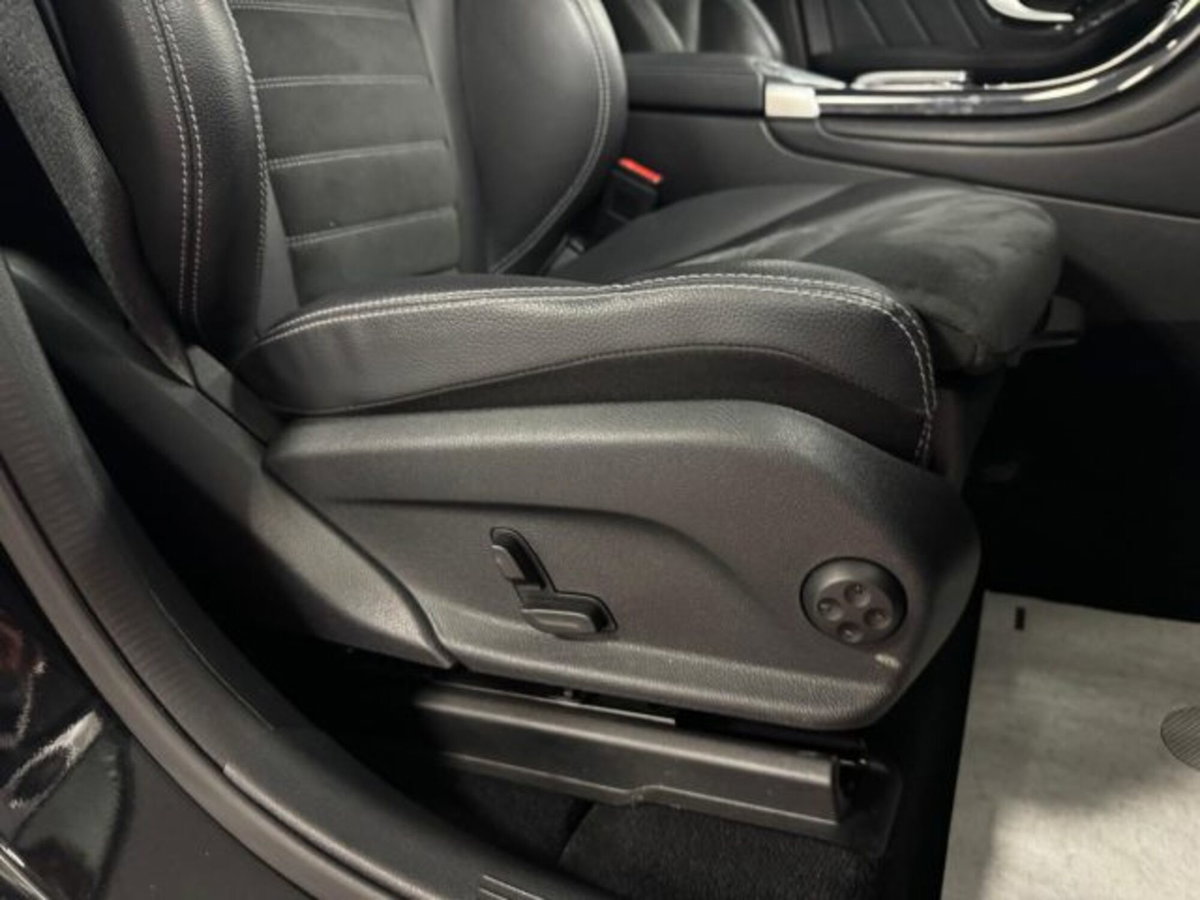 Mercedes-Benz GLC SUV 220 d 4Matic Premium (19)