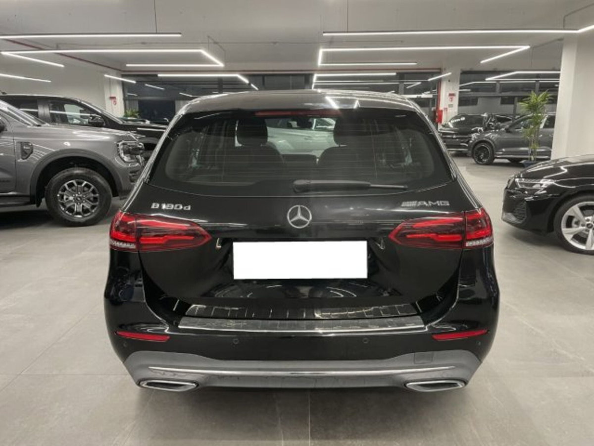 Mercedes-Benz Classe B 180 d Automatic Sport Plus (7)