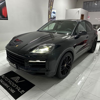 Porsche Cayenne Coupé 3.0 e-hybrid Black Edition tiptronic usata