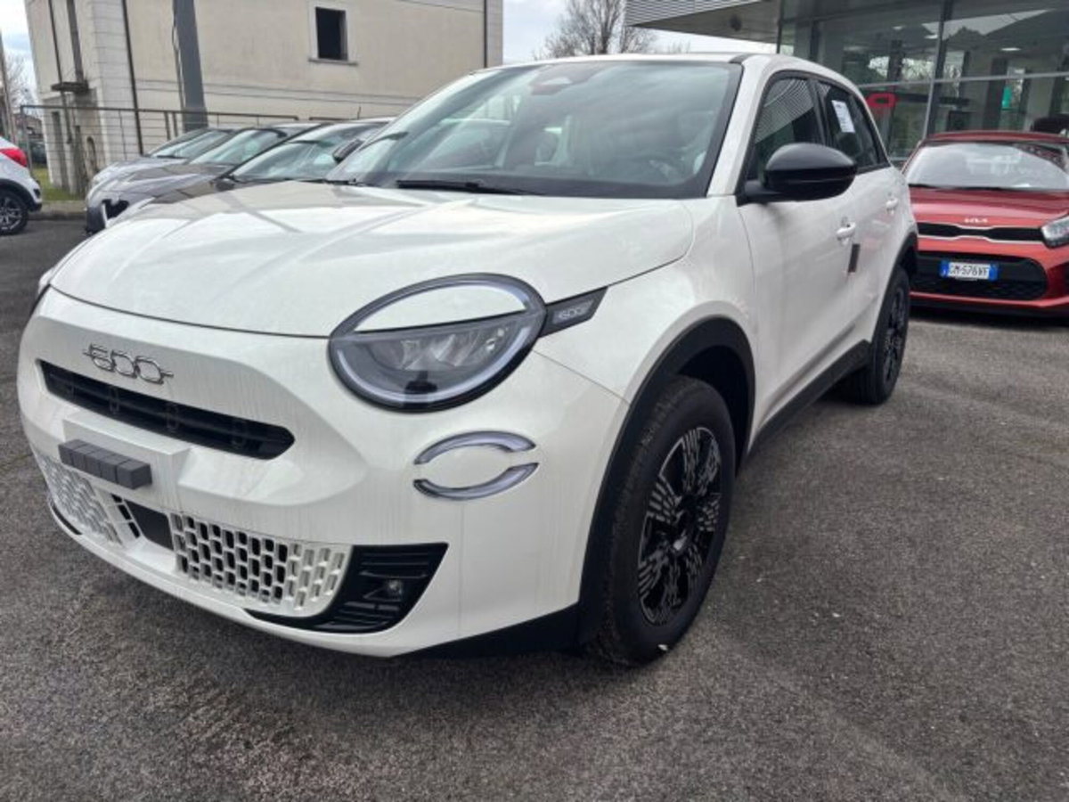 Fiat 600 1.2 hybrid Icon 145cv auto (2)