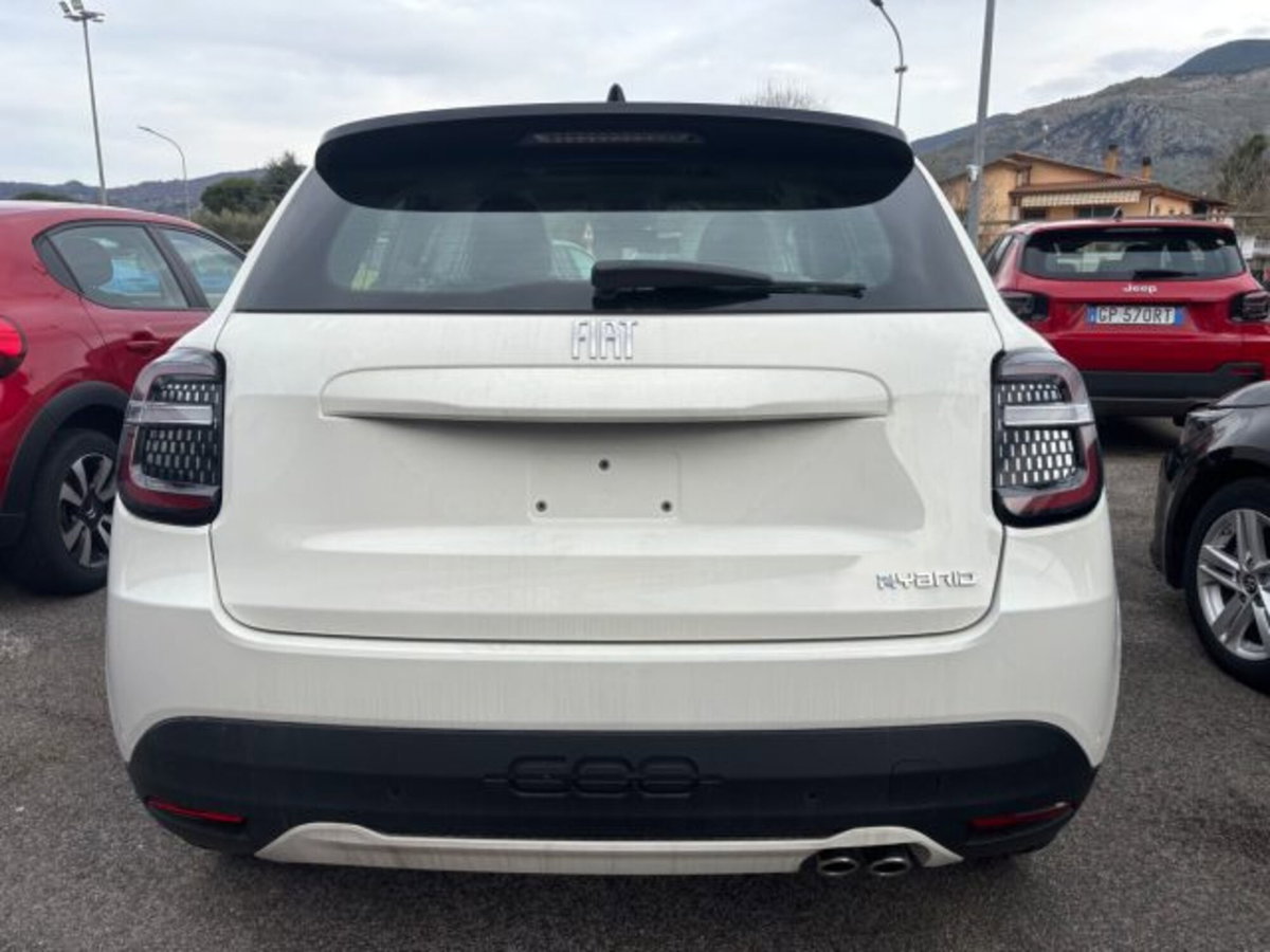 Fiat 600 1.2 hybrid Icon 145cv auto (5)