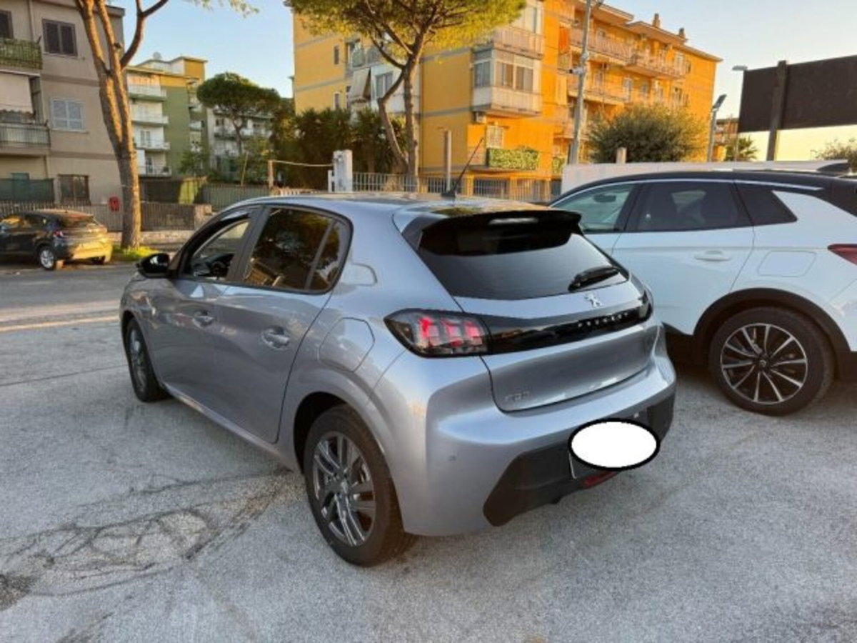 Peugeot 208 BlueHDi 100 Stop&Start 5 porte Allure (3)