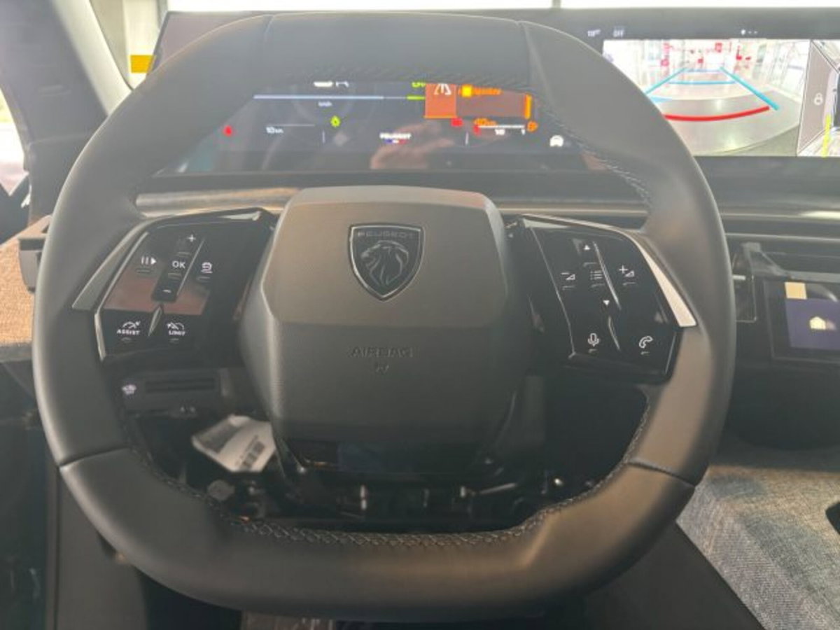 Peugeot 3008 1.2 hybrid Allure 145cv e-dcs6 (12)
